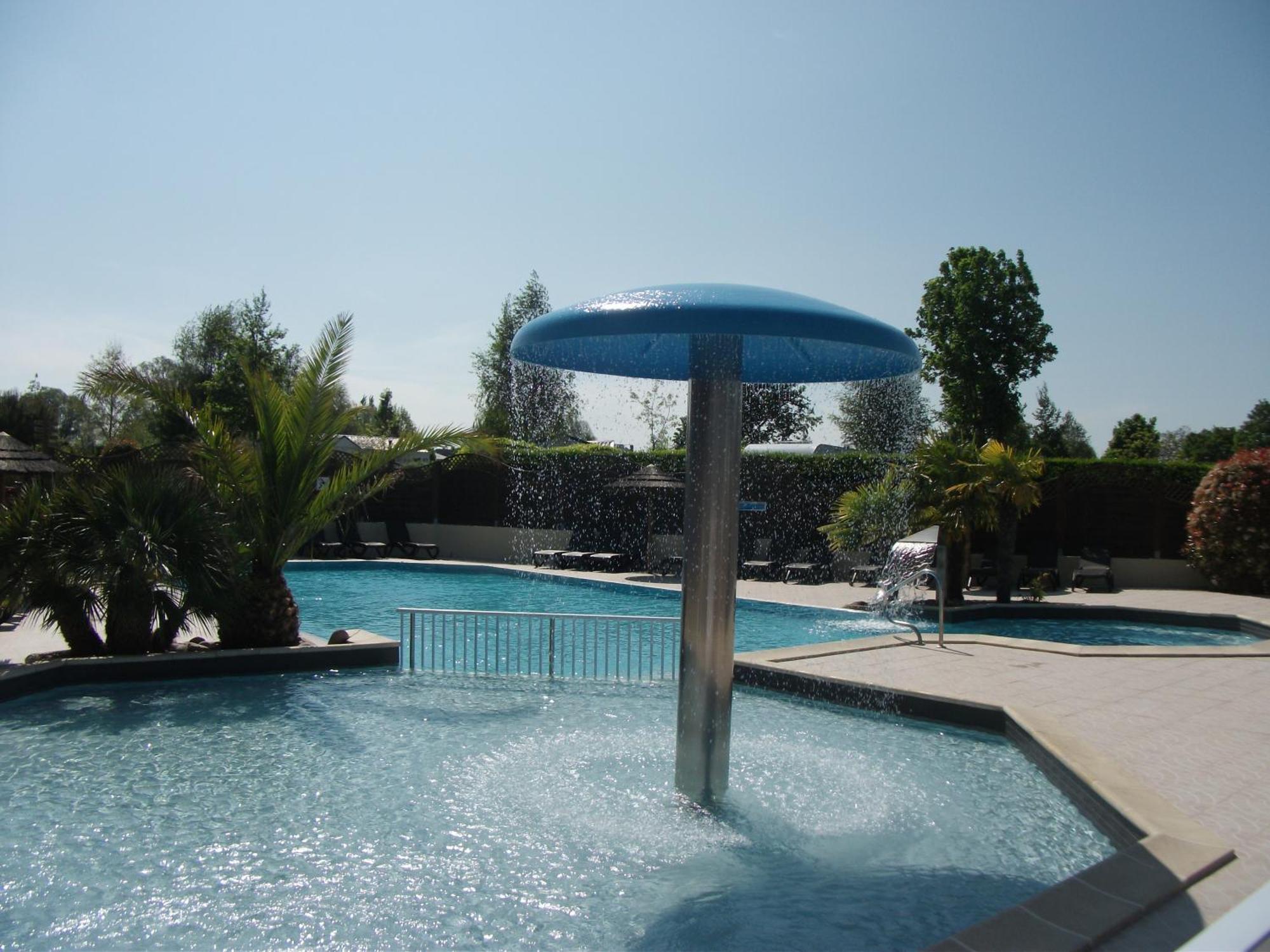 Camping Haliotis Pontorson Luaran gambar