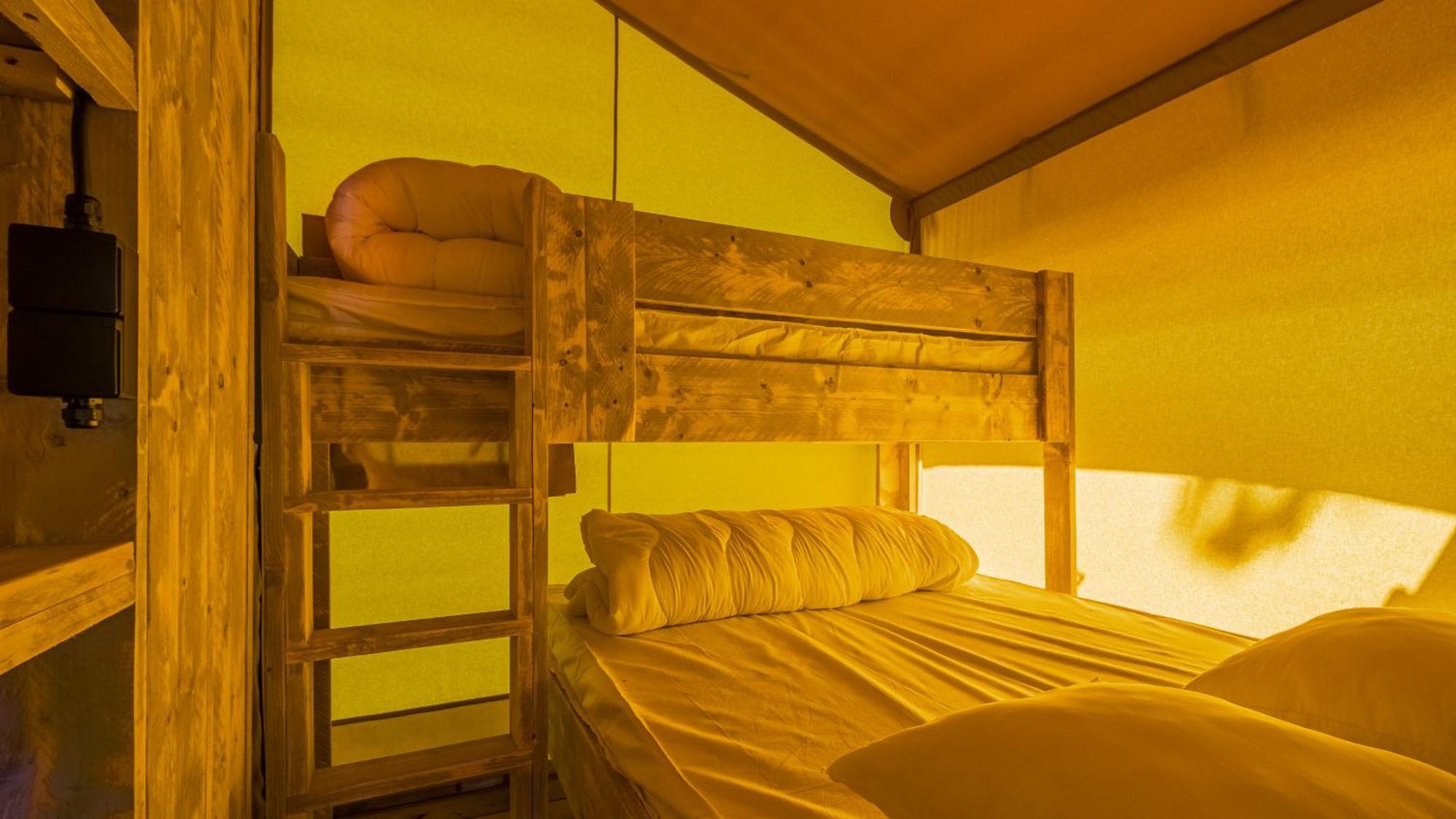 Camping Haliotis Pontorson Luaran gambar